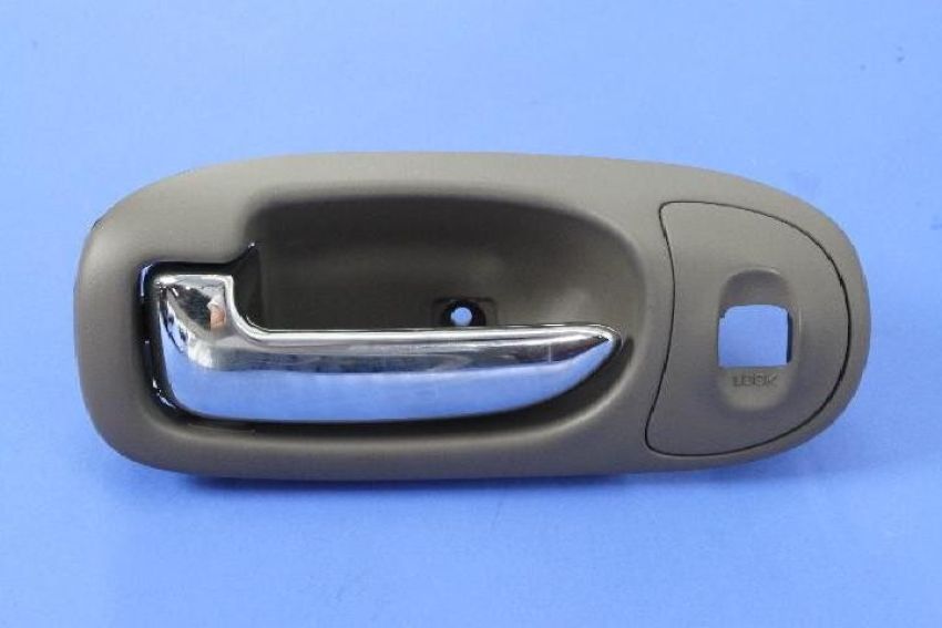 Mopar 1AG41WL8AA HANDLE, Inside Remote Control