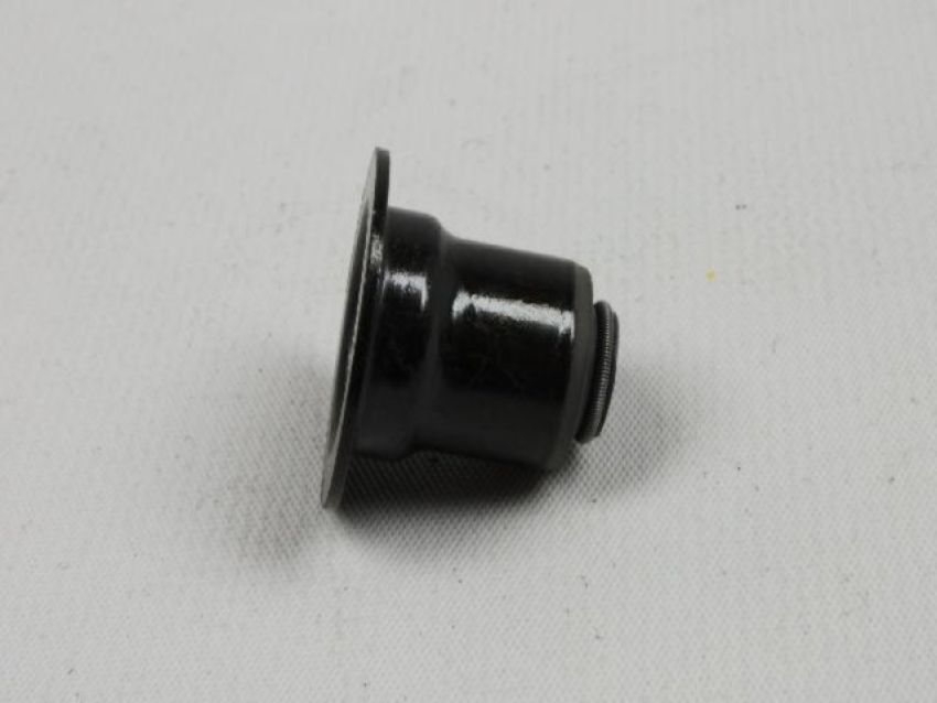 Mopar 2222425000 SEAL, Valve Guide