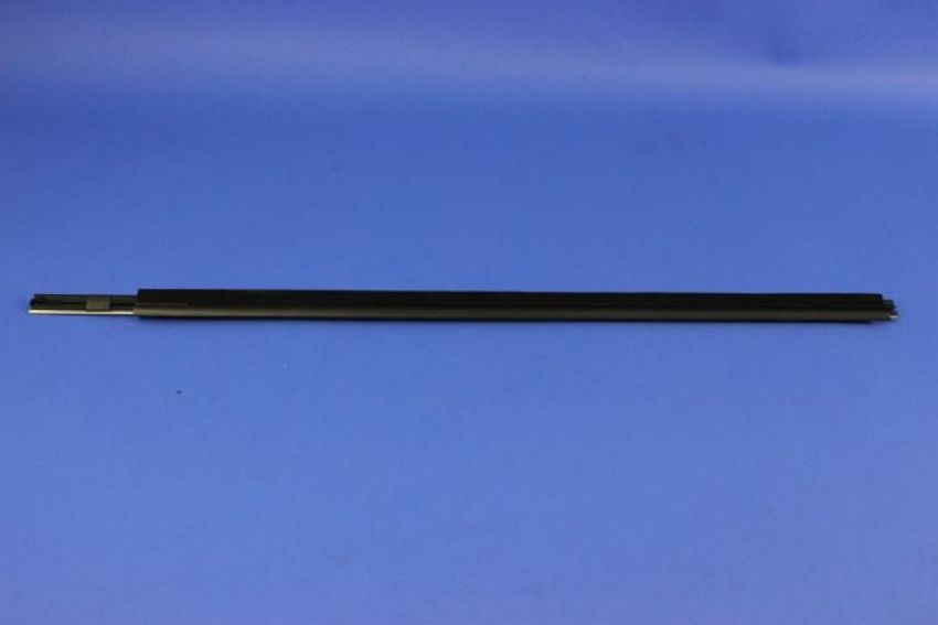 Mopar 55364719AB WEATHERSTRIP, Front Door Belt Outer