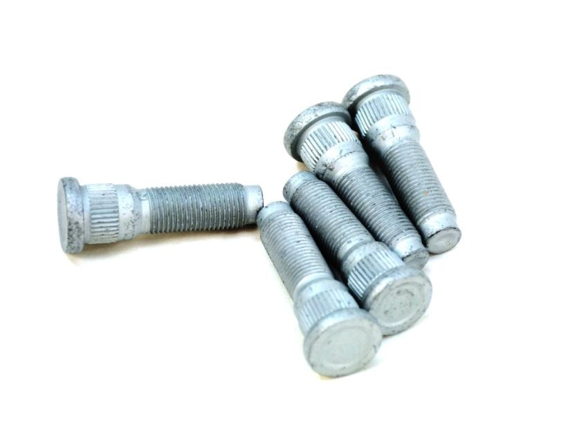 Mopar 68003282AA STUD, Hub
