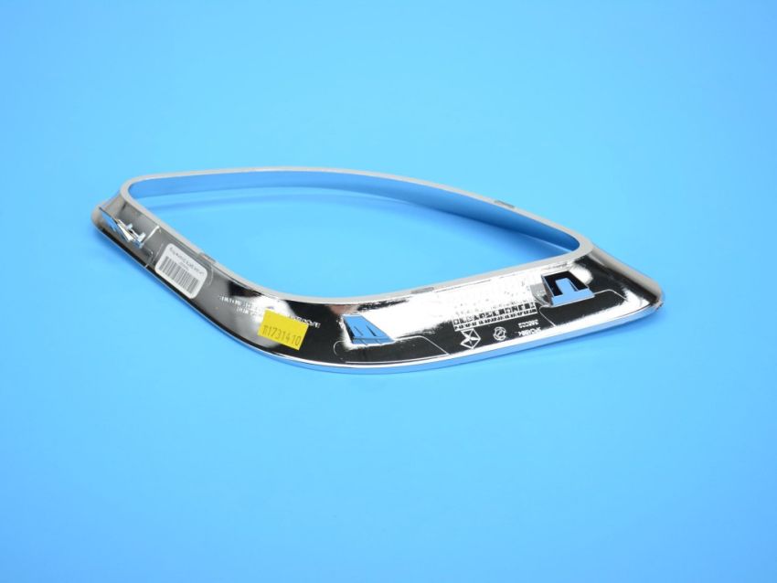 Mopar 68158583AA SURROUND, Grille