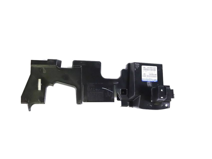 Mopar 68286909AA BAFFLE, Air Inlet