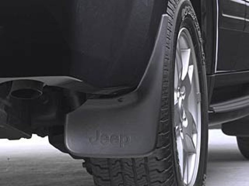 Mopar 82209093 GUARD KIT, Splash Molded - Front