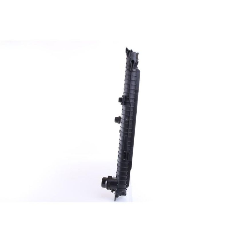 NISSENS 606785 Radiator