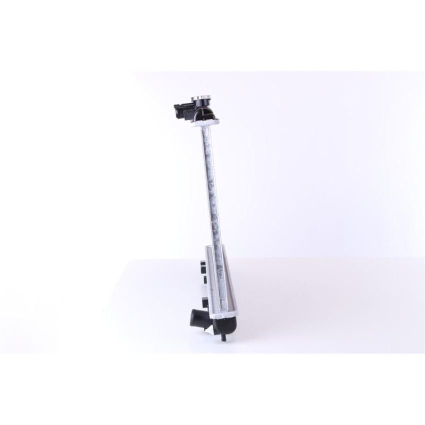 NISSENS 64775 Radiator
