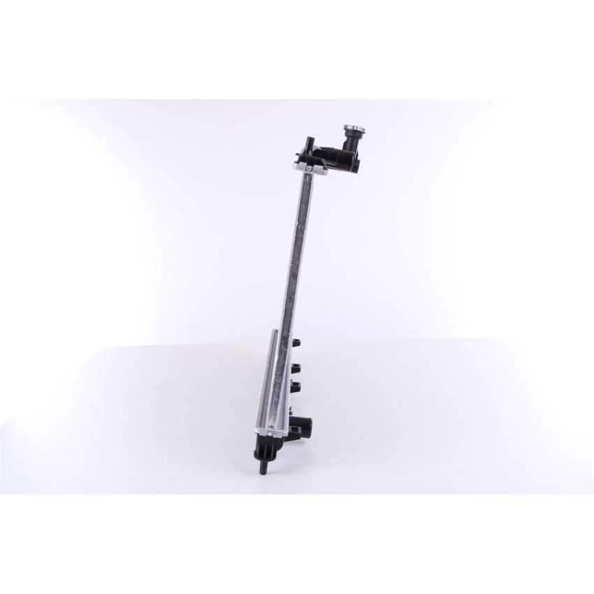 NISSENS 67509 Radiator