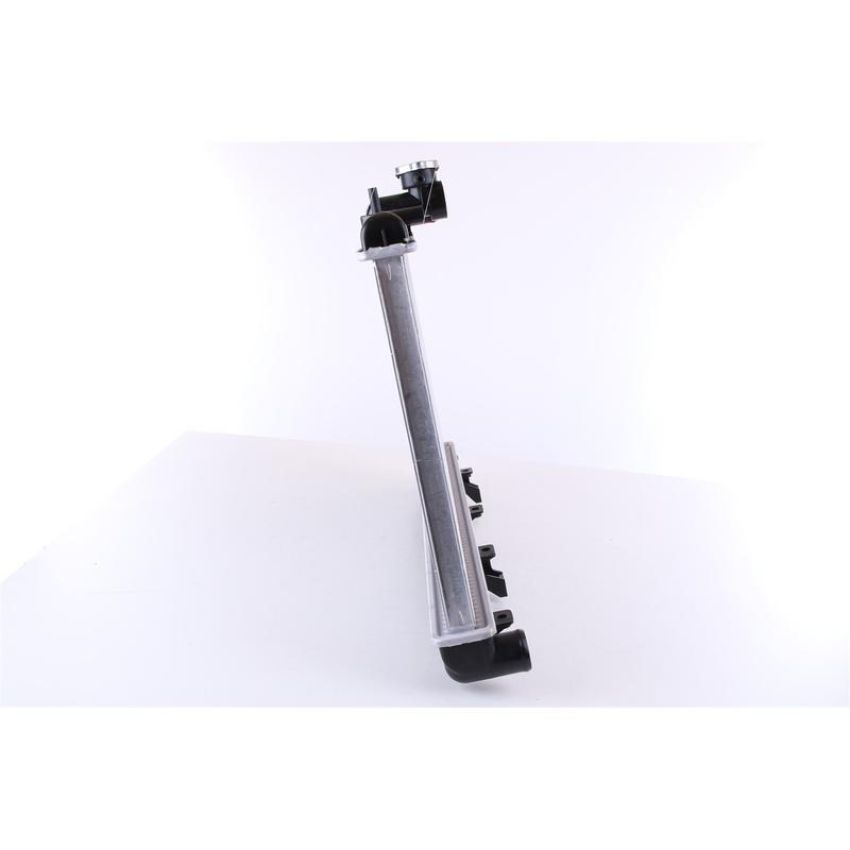 NISSENS 67708 Radiator