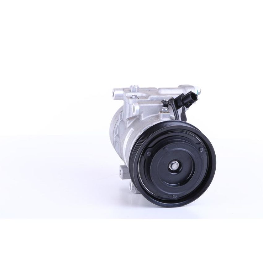 NISSENS 890621 DV12 Compressor with Clutch
