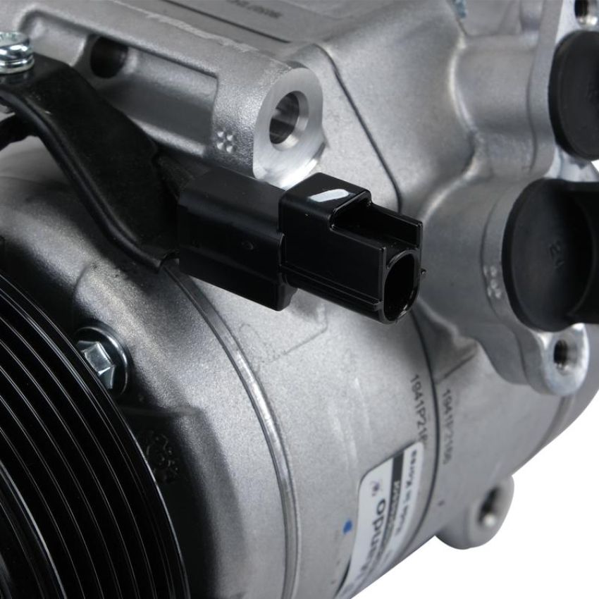 MANDO 10A1440 New OE AC Compressor w/ Clutch & Pre-filled Oil, Direct Replacement