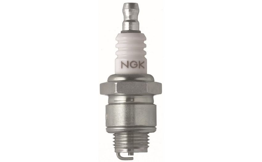 NGK 96834 NGK Standard Carded Spark Plug