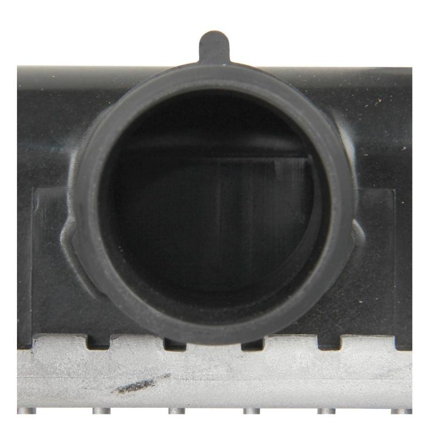 Denso 221-3236 Radiator