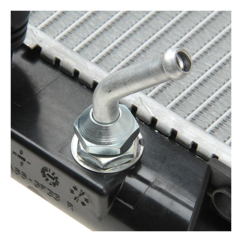 Denso 221-3236 Radiator