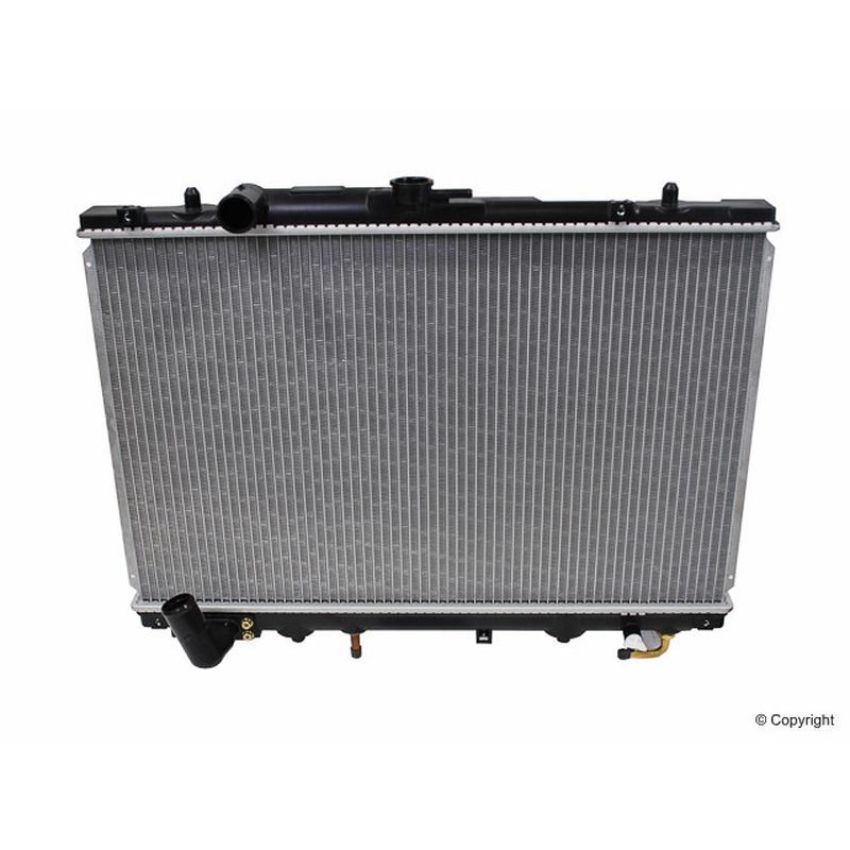 Denso 221-3300 Radiator