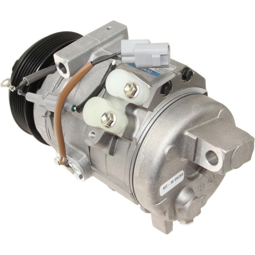 Denso 471-1025 NEW COMPRESSOR W/ CLUTCH