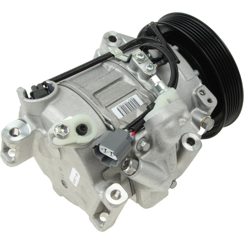 Denso 471-1493 NEW COMPRESSOR W/ CLUTCH