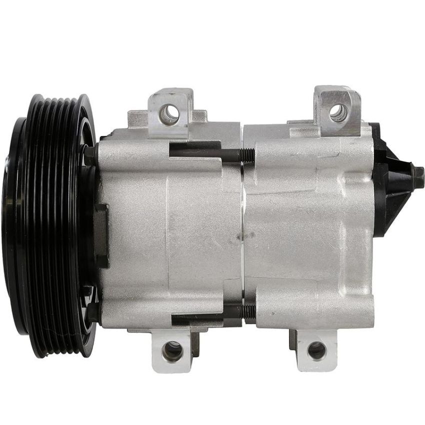 Denso 471-8105 NEW COMPRESSOR W/ CLUTCH