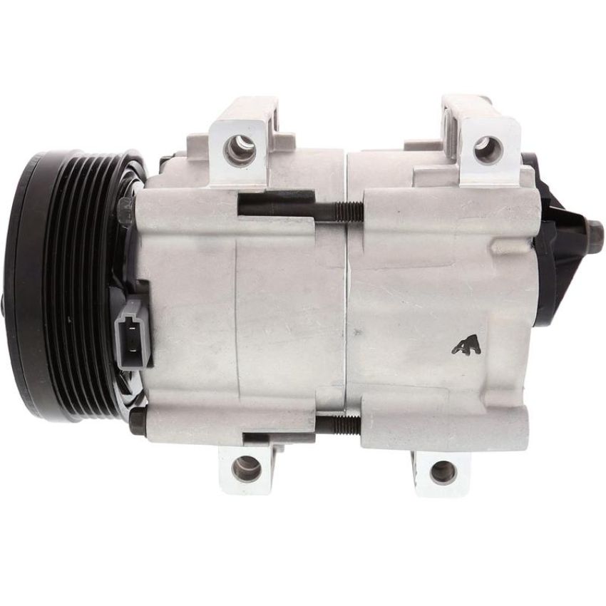 Denso 471-8107 NEW COMPRESSOR W/ CLUTCH
