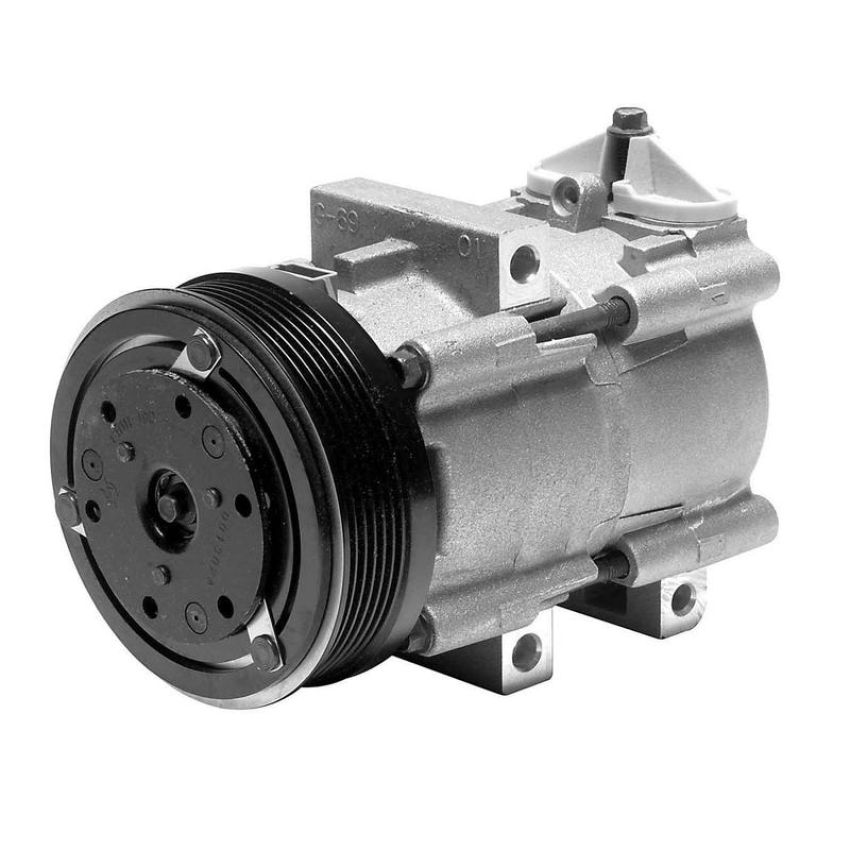 Denso 471-8135 NEW COMPRESSOR W/ CLUTCH