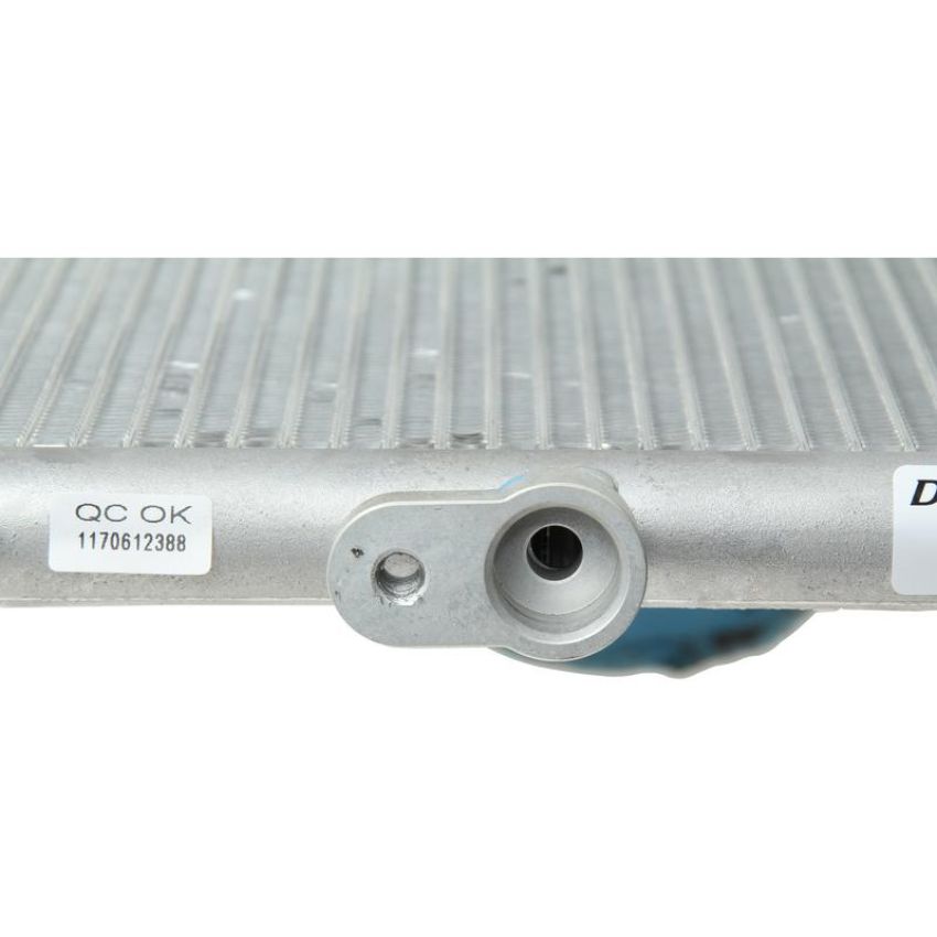 Denso 477-0781 Air Conditioning Condenser