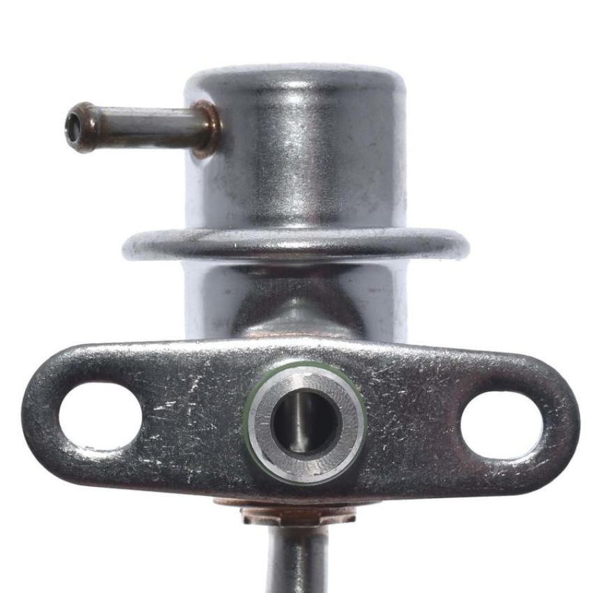 Walker Products 255-1137 Walker Products 255-1137 Fuel Injection Pressure Regulator
