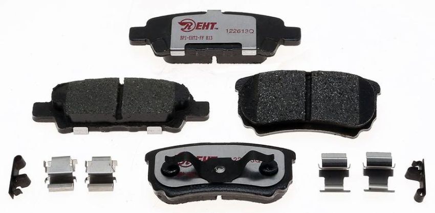 Raybestos EHT1037H Raybestos Element3 Hybrid Brake Pad Set