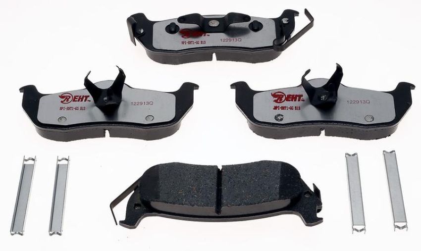 Raybestos EHT1041H Raybestos Element3 Hybrid Brake Pad Set