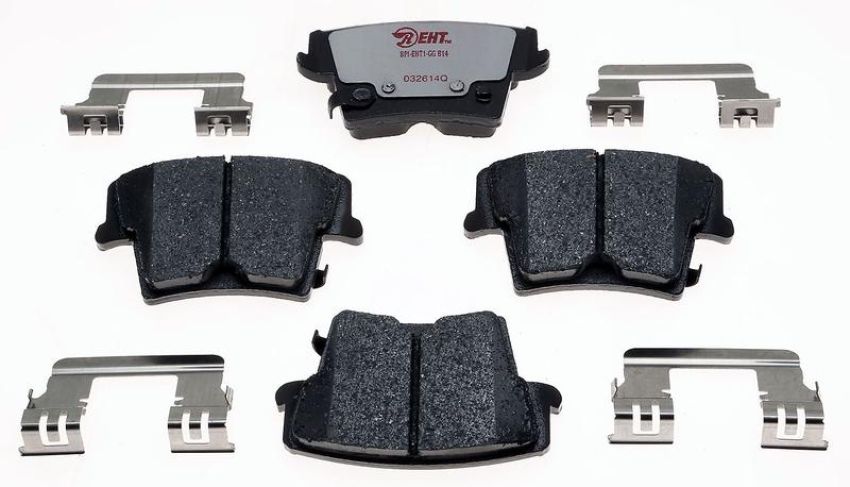 Raybestos EHT1057AH Raybestos Element3 Hybrid Brake Pad Set