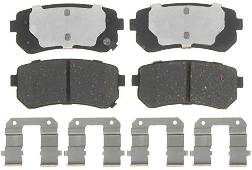 Raybestos EHT1157H Raybestos Element3 Hybrid Brake Pad Set
