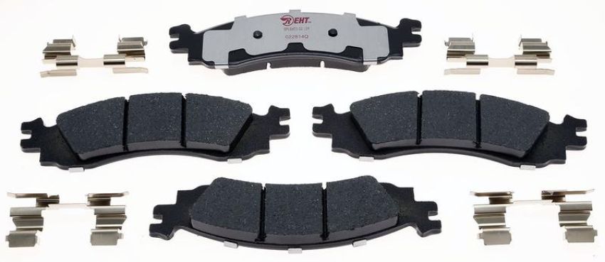 Raybestos EHT1158H Raybestos Element3 Hybrid Brake Pad Set