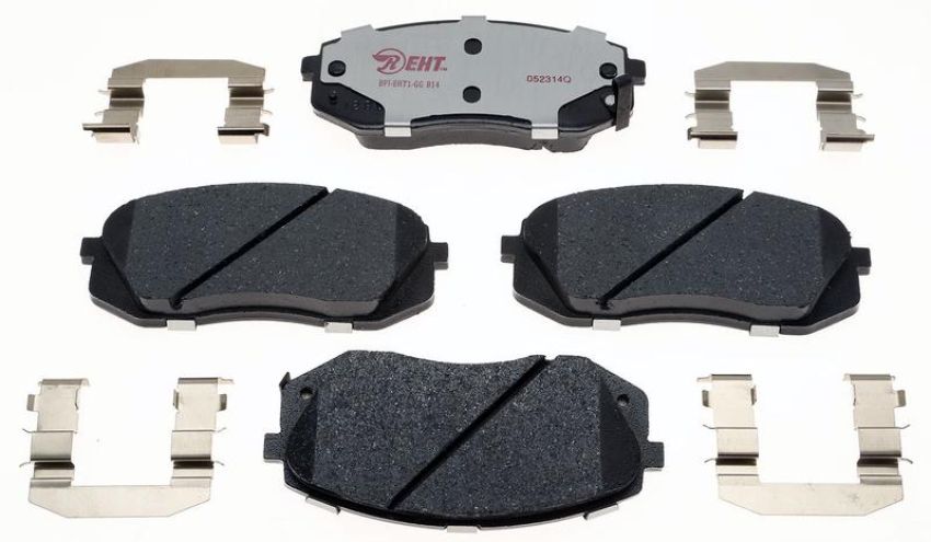 Raybestos EHT1295H Raybestos Element3 Hybrid Brake Pad Set