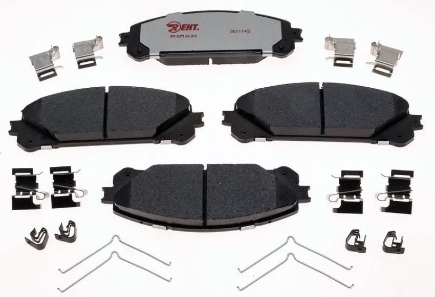 Raybestos EHT1324H Raybestos Element3 Hybrid Brake Pad Set