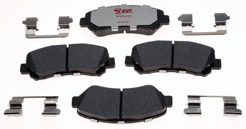 Raybestos EHT1338H Raybestos Element3 Hybrid Brake Pad Set