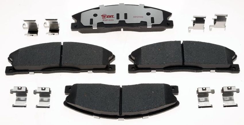 Raybestos EHT1611H Raybestos Element3 Hybrid Brake Pad Set