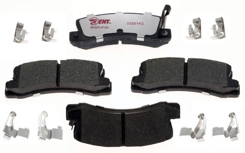 Raybestos EHT325H Raybestos Element3 Hybrid Brake Pad Set