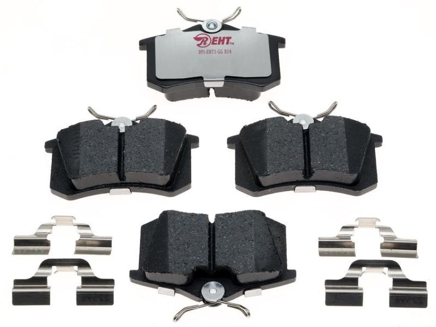 Raybestos EHT340AH Raybestos Element3 Hybrid Brake Pad Set