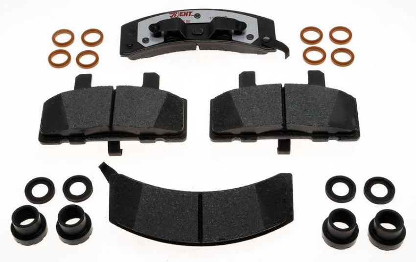Raybestos EHT369H Raybestos Element3 Hybrid Brake Pad Set