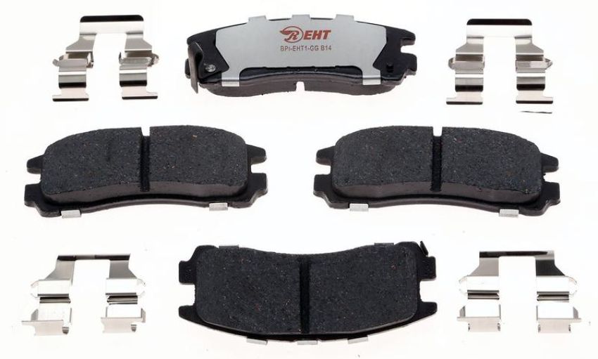 Raybestos EHT383H Raybestos Element3 Hybrid Brake Pad Set