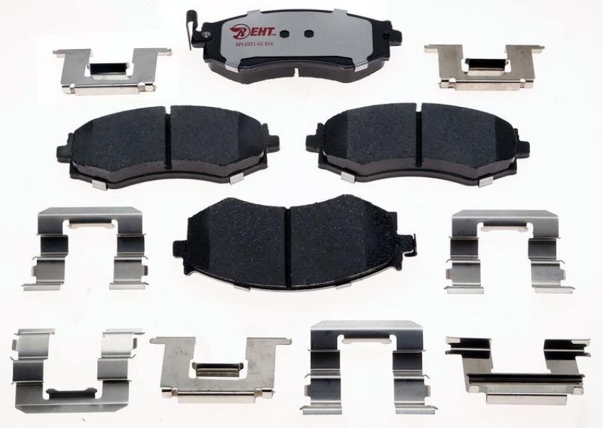 Raybestos EHT462H Raybestos Element3 Hybrid Brake Pad Set