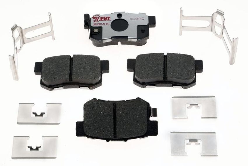 Raybestos EHT536H Raybestos Element3 Hybrid Brake Pad Set