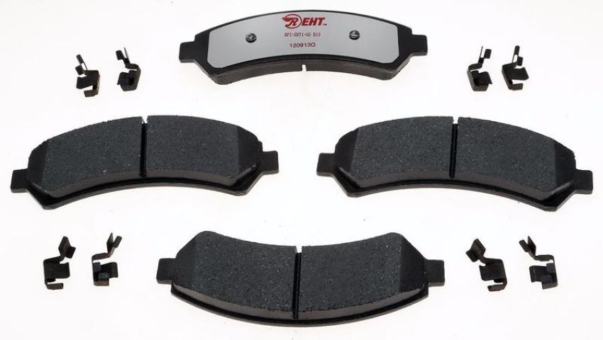 Raybestos EHT726H Raybestos Element3 Hybrid Brake Pad Set