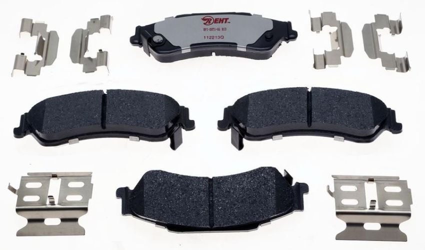 Raybestos EHT729H Raybestos Element3 Hybrid Brake Pad Set