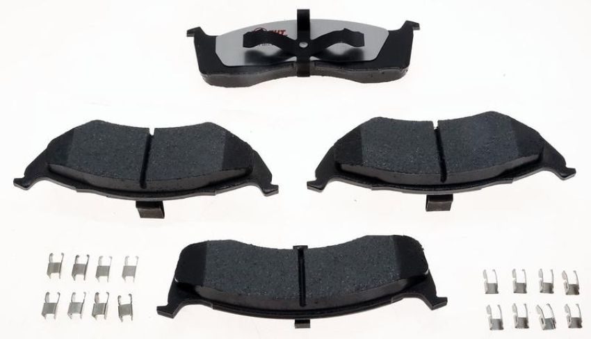 Raybestos EHT730H Raybestos Element3 Hybrid Brake Pad Set