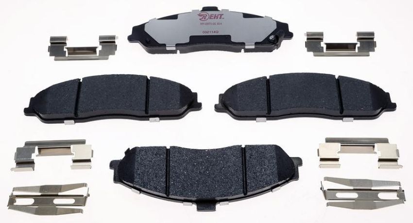 Raybestos EHT731H Raybestos Element3 Hybrid Brake Pad Set