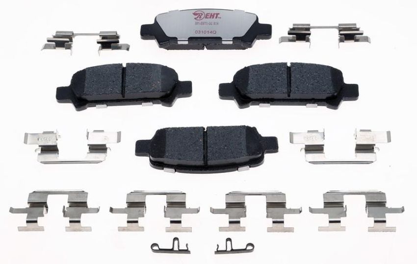 Raybestos EHT770H Raybestos Element3 Hybrid Brake Pad Set