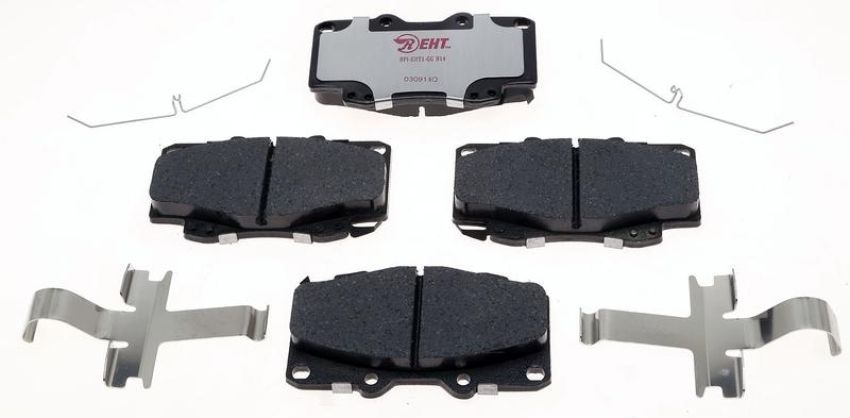 Raybestos EHT799H Raybestos Element3 Hybrid Brake Pad Set