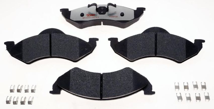 Raybestos EHT820H Raybestos Element3 Hybrid Brake Pad Set