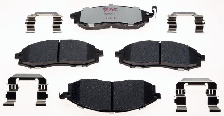 Raybestos EHT830H Raybestos Element3 Hybrid Brake Pad Set