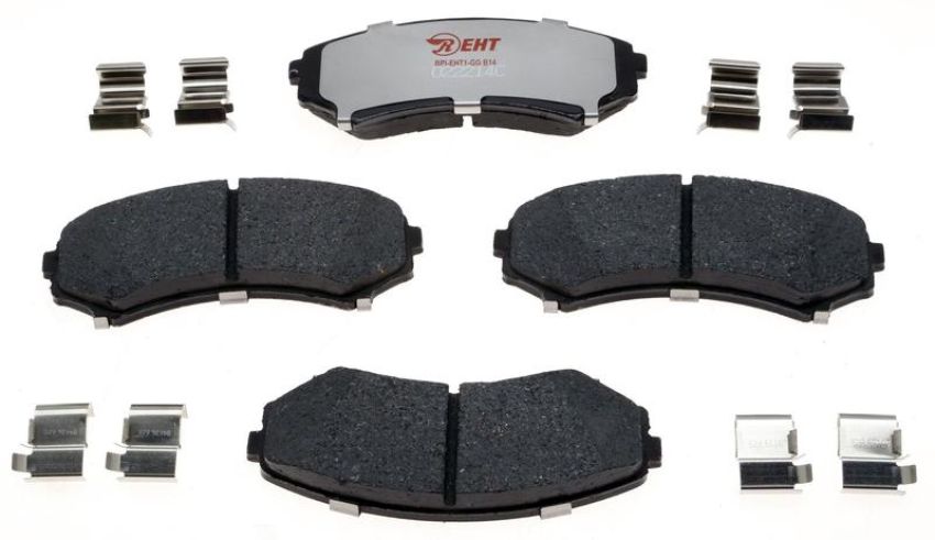Raybestos EHT867H Raybestos Element3 Hybrid Brake Pad Set