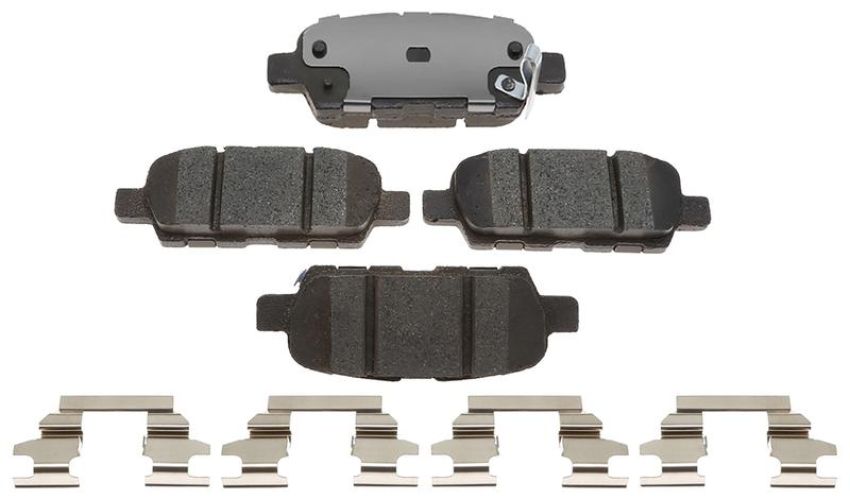 Raybestos EHT905H Raybestos Element3 Hybrid Brake Pad Set