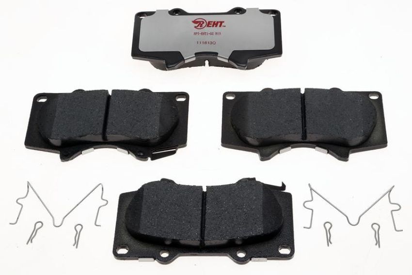 Raybestos EHT976H Raybestos Element3 Hybrid Brake Pad Set